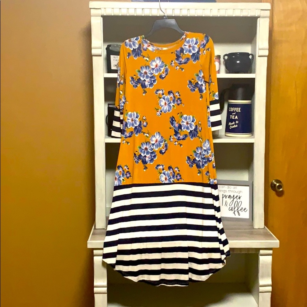 Flamingo Urban Striped Floral Midi Dress